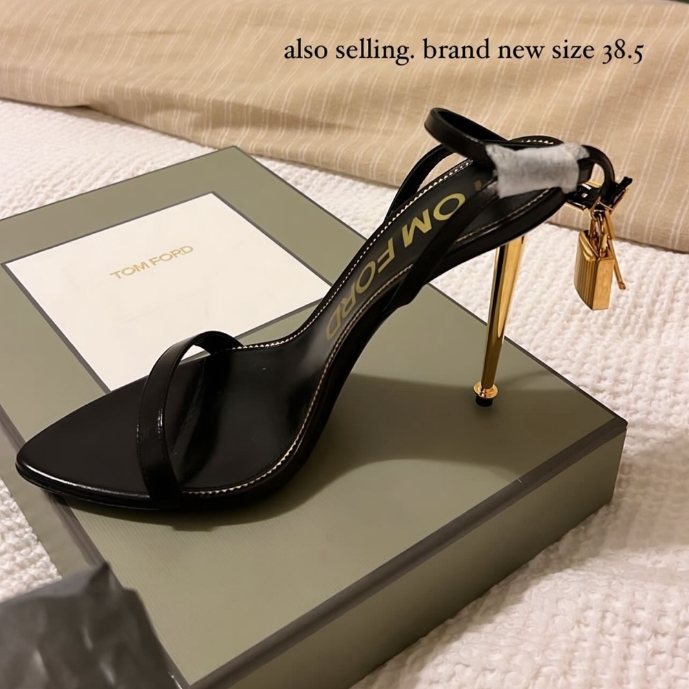 BRAND NEW TOM FORD 105mm High heels Padlock sandals  size 38.5